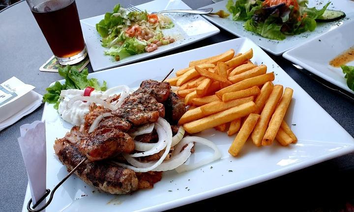 Griechische Taverne "Zur Rose"