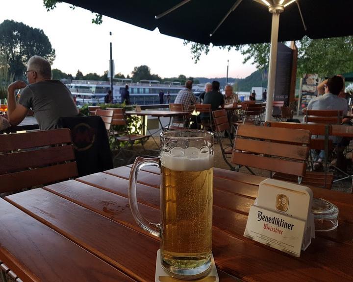 Konigsbacher Biergarten am Deutschen Eck