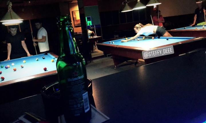 Double Up Billard Café